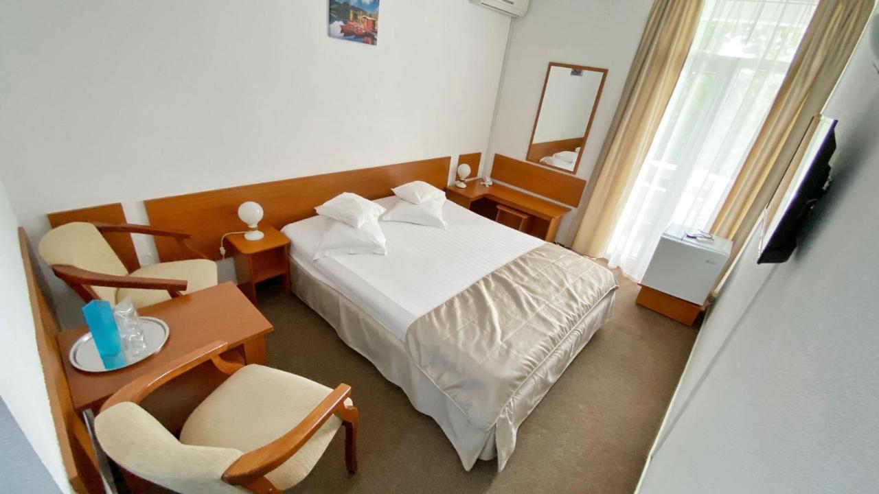 Hotel Decebal نيبتون المظهر الخارجي الصورة